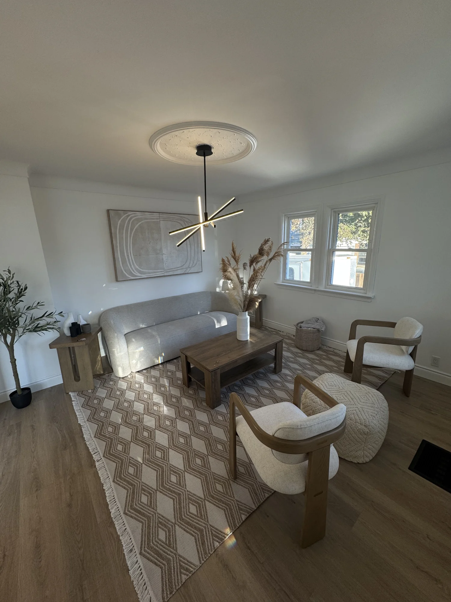 Major Renovation – photo 3