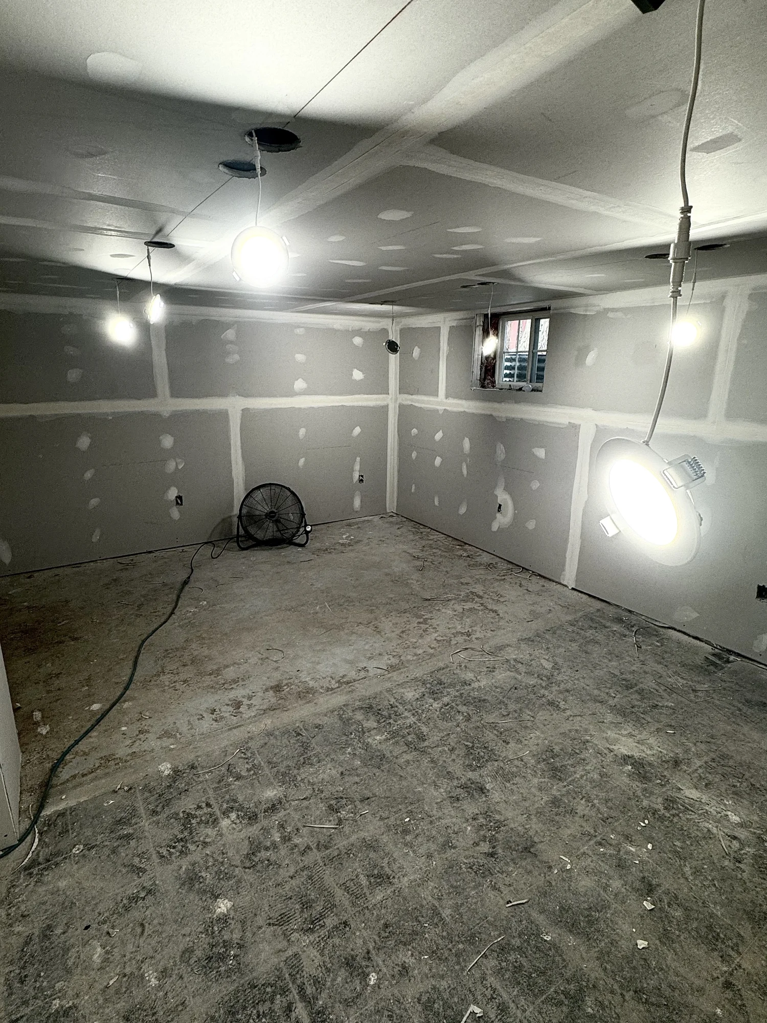 Drywall, Mud, Tape and Paint – photo 10
