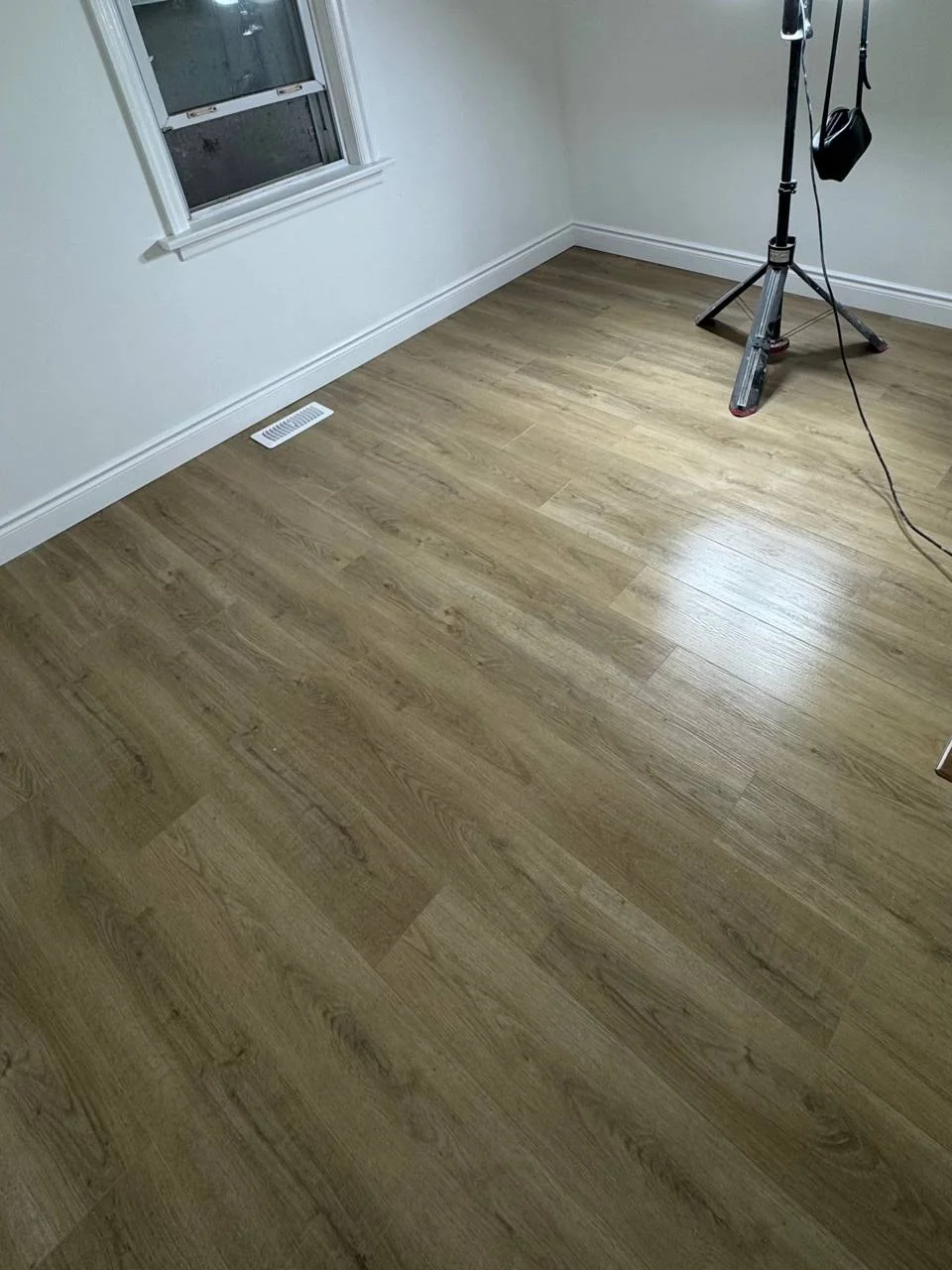 Flooring – photo 16