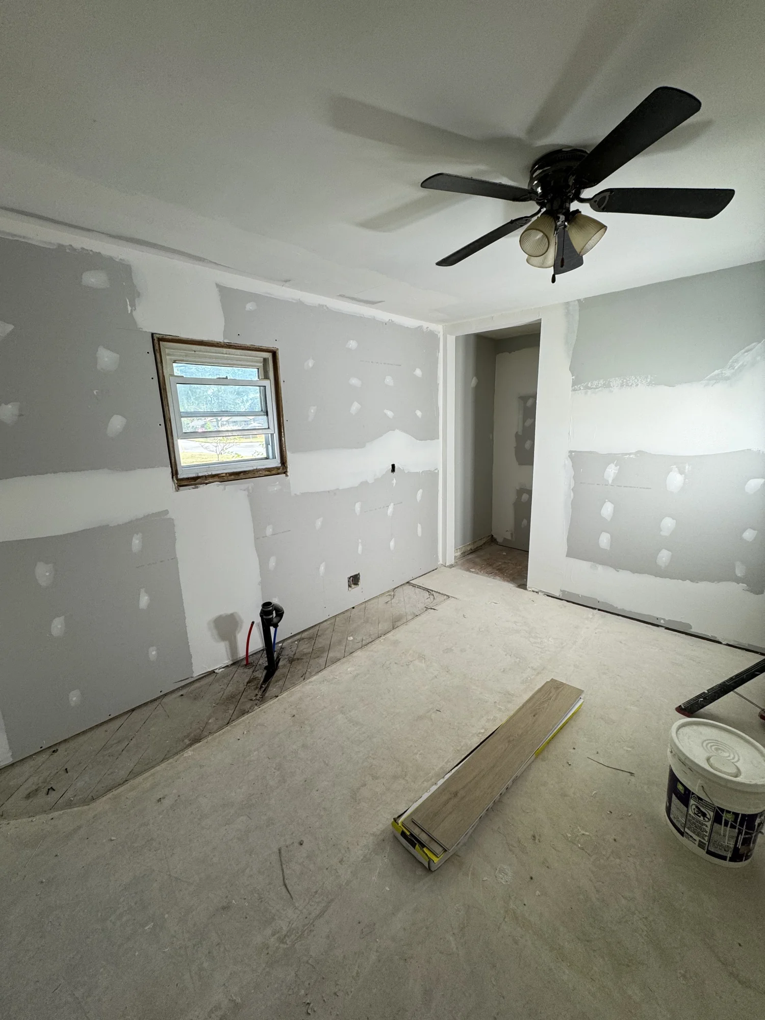 Drywall, Mud, Tape and Paint – photo 3