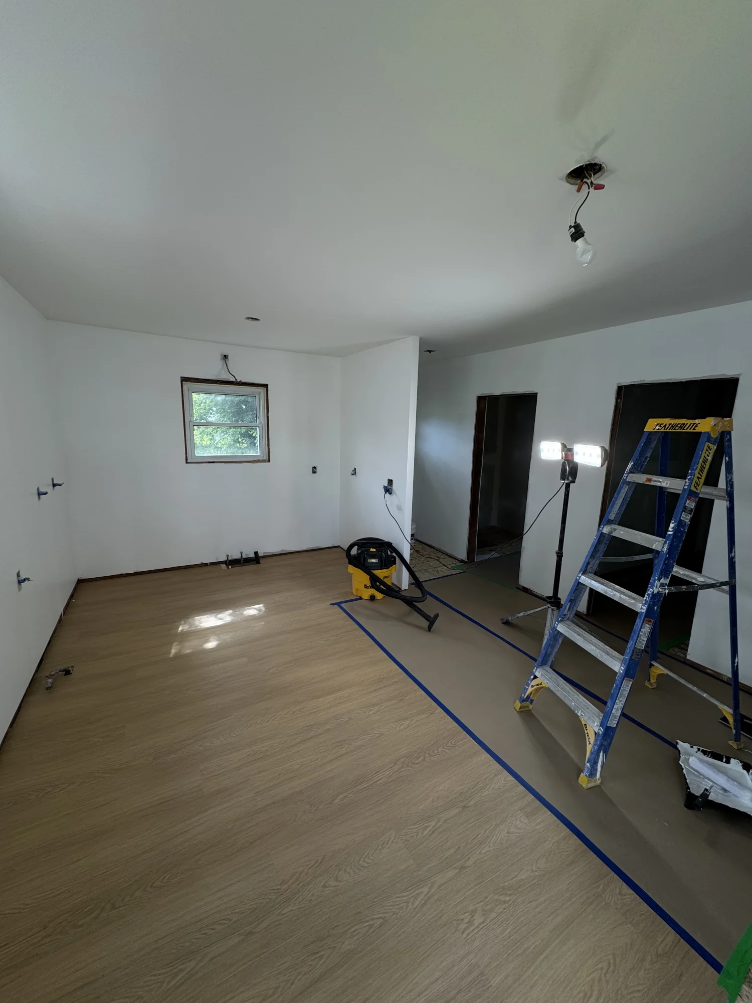 Flooring – photo 3